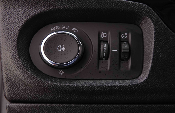 OPEL_OPEL_CORSA_2550429_8.jpg OPEL_OPEL_CORSA_2550429_8.jpg