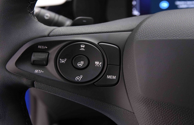 OPEL_OPEL_CORSA_2551281_16.jpg OPEL_OPEL_CORSA_2551281_16.jpg