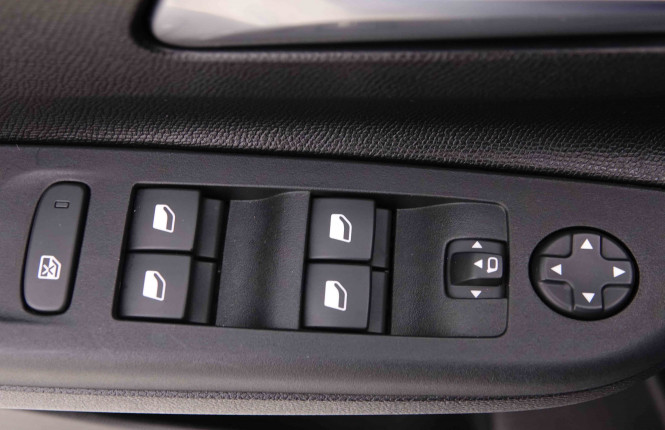 OPEL_OPEL_CORSA_2551281_19.jpg OPEL_OPEL_CORSA_2551281_19.jpg