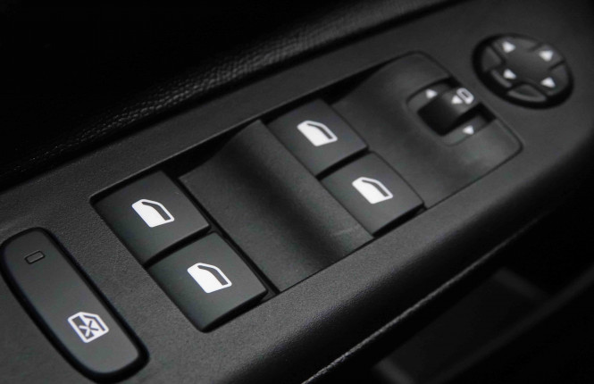 OPEL_OPEL_CORSA_2652536_20.jpg OPEL_OPEL_CORSA_2652536_20.jpg