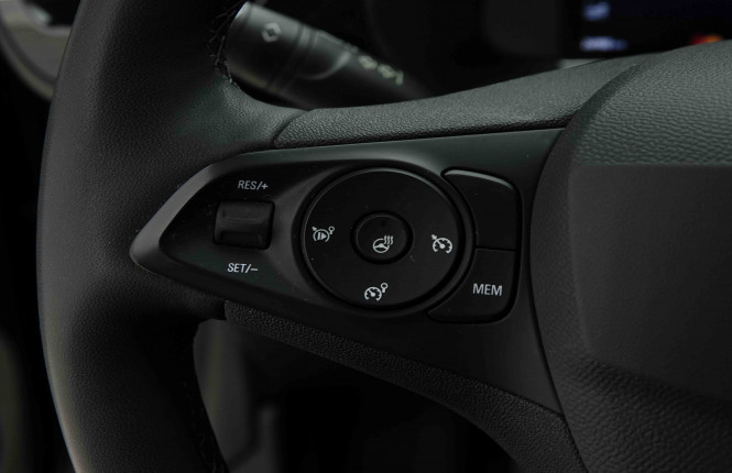 OPEL_OPEL_CORSA_2652677_18.jpg OPEL_OPEL_CORSA_2652677_18.jpg