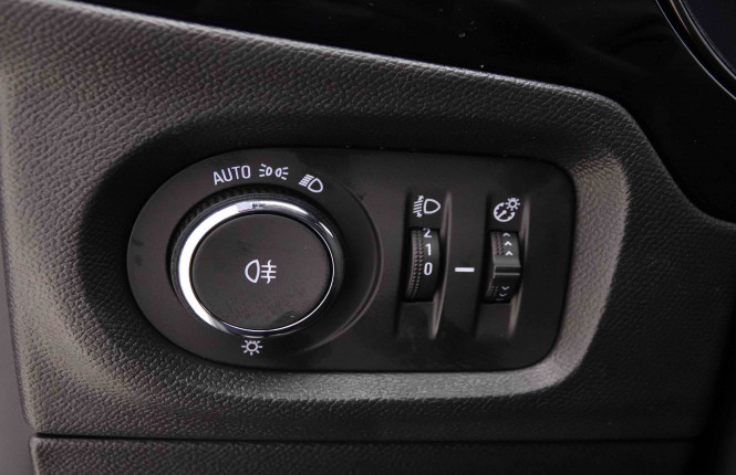 OPEL_OPEL_CORSA_2652890_19.jpg OPEL_OPEL_CORSA_2652890_19.jpg