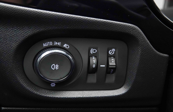 OPEL_OPEL_CORSA_2652898_19.jpg OPEL_OPEL_CORSA_2652898_19.jpg