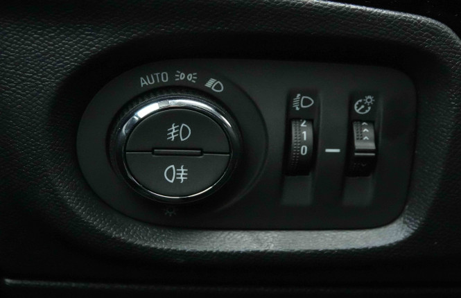 OPEL_OPEL_CORSA_2653345_18.jpg