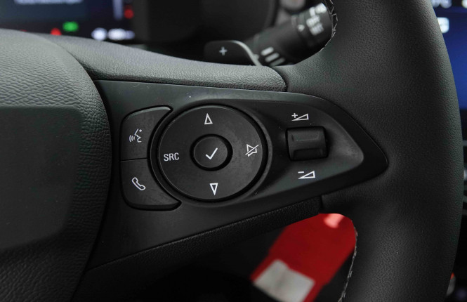OPEL_OPEL_CORSA_2653353_18.jpg OPEL_OPEL_CORSA_2653353_18.jpg