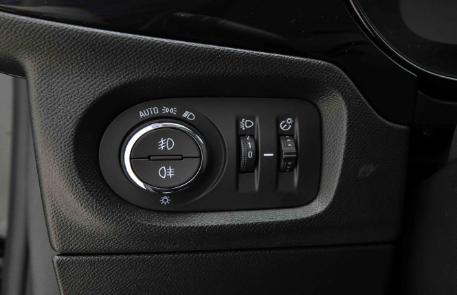OPEL_OPEL_CORSA_2653958_19.jpg OPEL_OPEL_CORSA_2653958_19.jpg