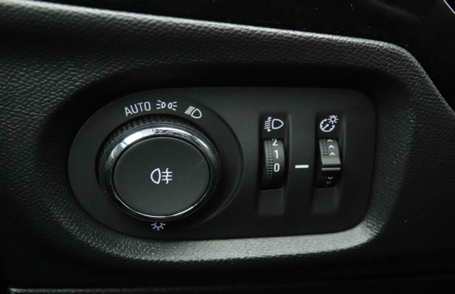 OPEL_OPEL_CORSA_2654255_19.jpg OPEL_OPEL_CORSA_2654255_19.jpg