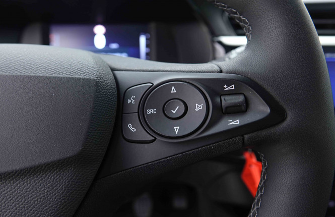 OPEL_OPEL_CORSA_2655136_18.jpg OPEL_OPEL_CORSA_2655136_18.jpg