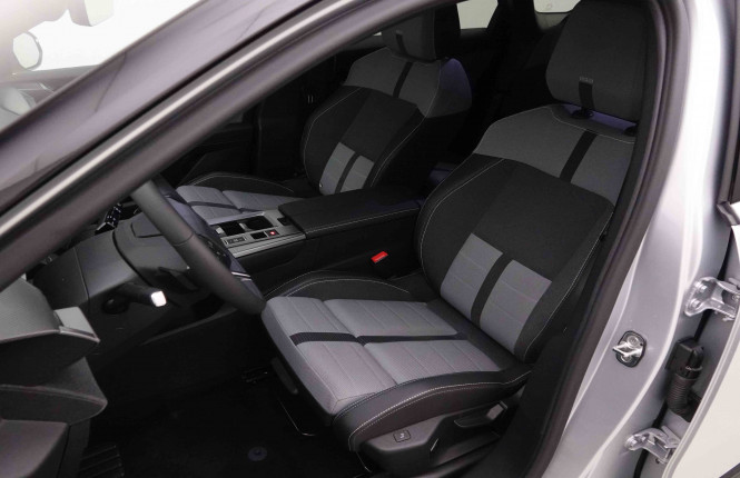 OPEL_OPEL_GRANDLAND_2652115_6.jpg OPEL_OPEL_GRANDLAND_2652115_6.jpg