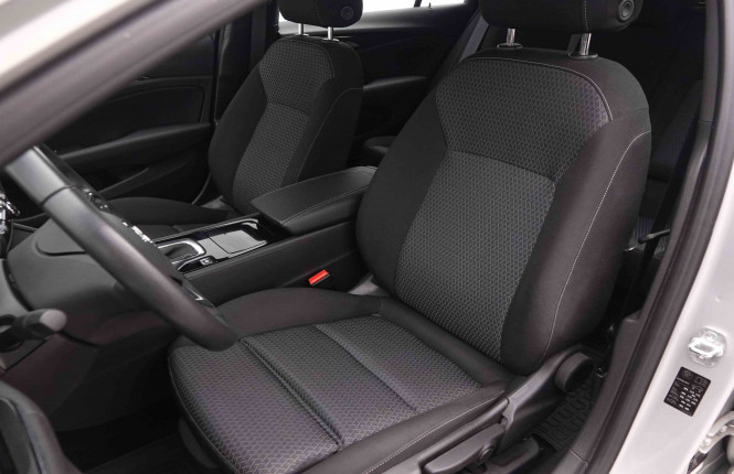 OPEL_OPEL_INSIGNIA_2550876_6.jpg OPEL_OPEL_INSIGNIA_2550876_6.jpg