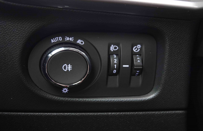 OPEL_OPEL_MOKKA_2550170_9.jpg