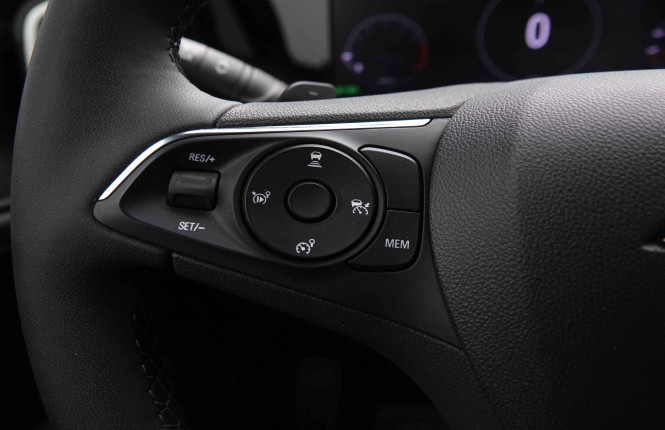 OPEL_OPEL_MOKKA_2550433_17.jpg OPEL_OPEL_MOKKA_2550433_17.jpg