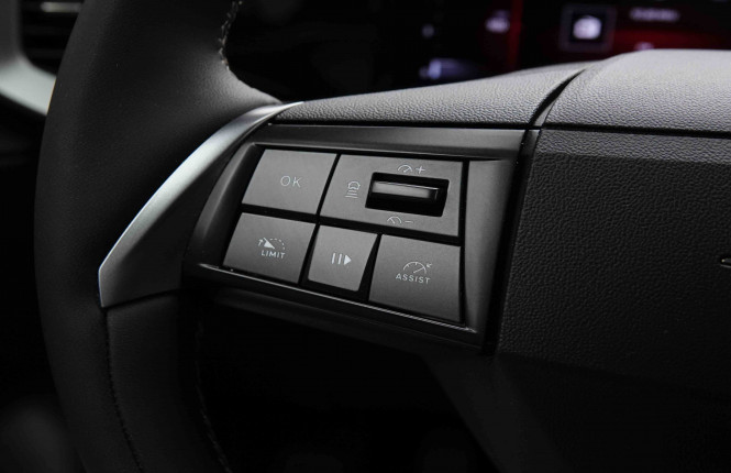 OPEL_OPEL_MOKKA_2652819_18.jpg OPEL_OPEL_MOKKA_2652819_18.jpg