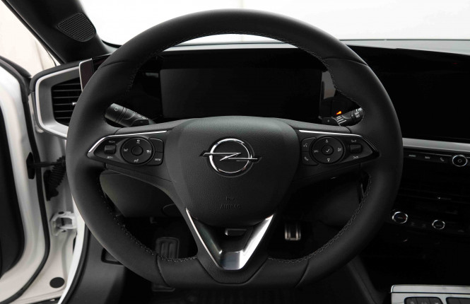 OPEL_OPEL_MOKKA_2653390_8.jpg OPEL_OPEL_MOKKA_2653390_8.jpg