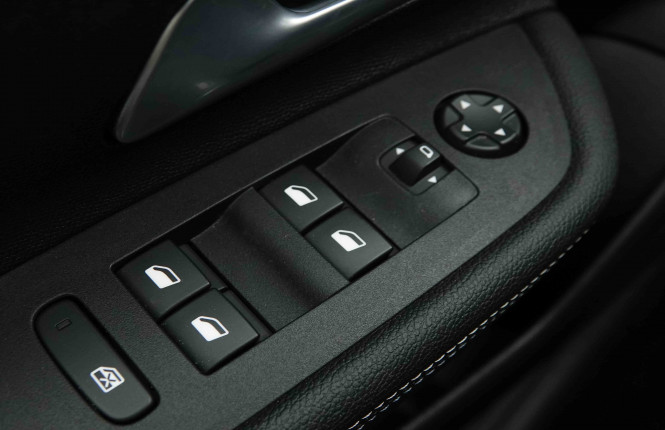 OPEL_OPEL_MOKKA_2654266_18.jpg