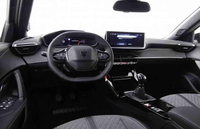 PEUGEOT_PEUGEOT_2008_2547559_7.jpg