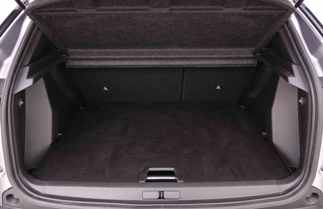 PEUGEOT_PEUGEOT_2008_2547565_5.jpg