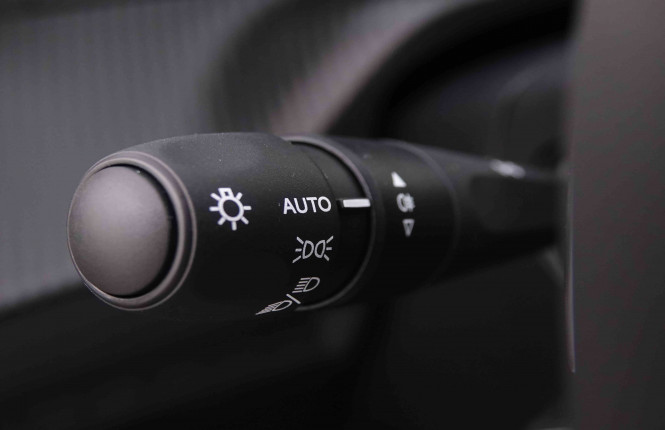 PEUGEOT_PEUGEOT_2008_2547857_17.jpg