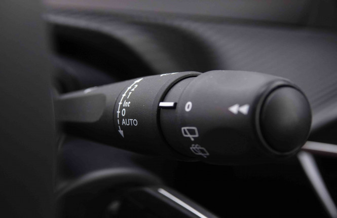 PEUGEOT_PEUGEOT_2008_2547857_18.jpg