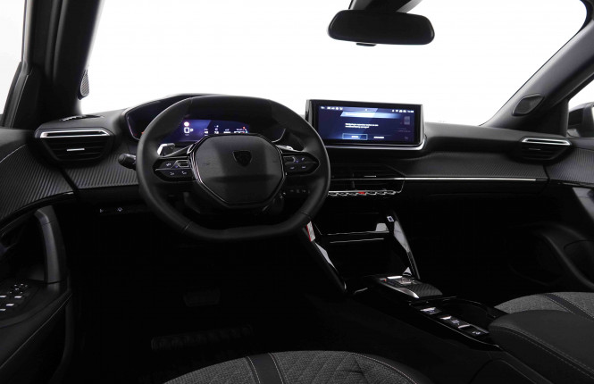 PEUGEOT_PEUGEOT_2008_2548133_7.jpg