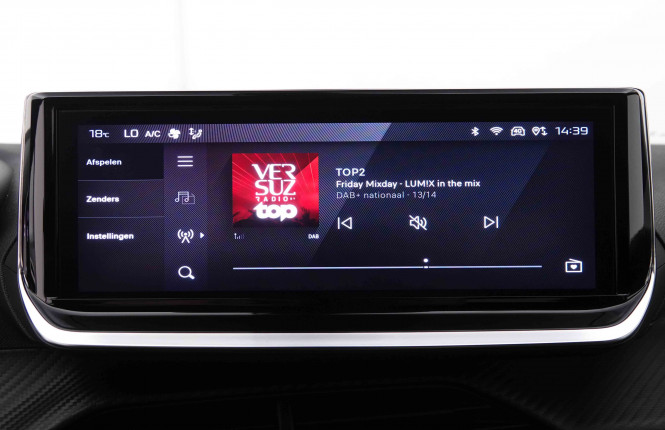 PEUGEOT_PEUGEOT_2008_2548150_10.jpg