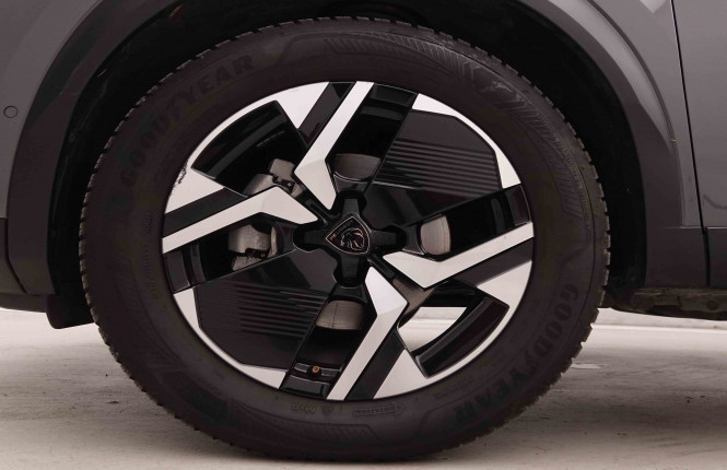 PEUGEOT_PEUGEOT_2008_2548154_22.jpg