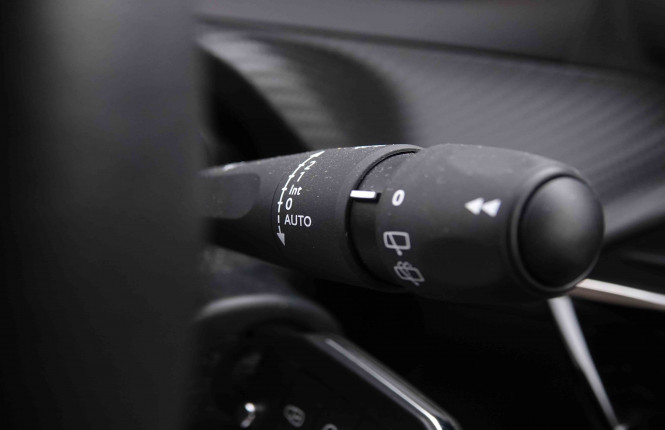 PEUGEOT_PEUGEOT_2008_2548352_15.jpg