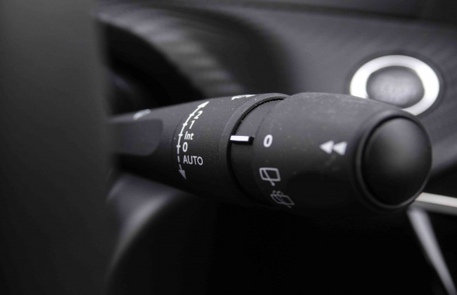 PEUGEOT_PEUGEOT_2008_2548640_16.jpg