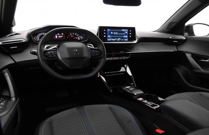 PEUGEOT_PEUGEOT_2008_2549045_7.jpg