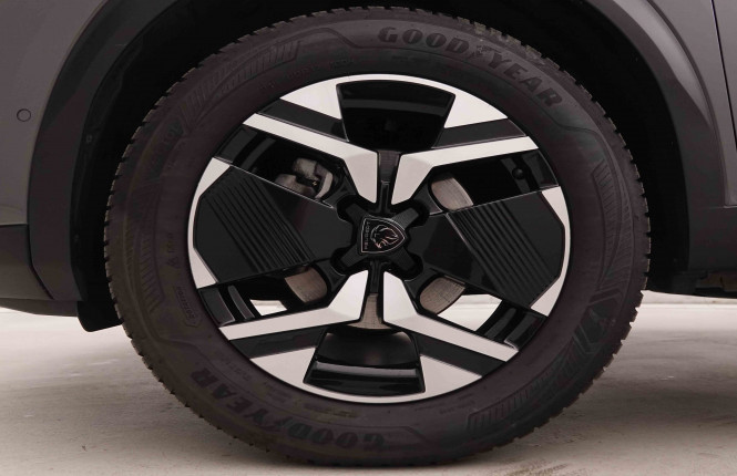 PEUGEOT_PEUGEOT_2008_2549779_23.jpg