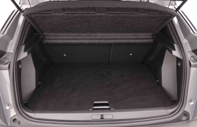 PEUGEOT_PEUGEOT_2008_2549779_5.jpg