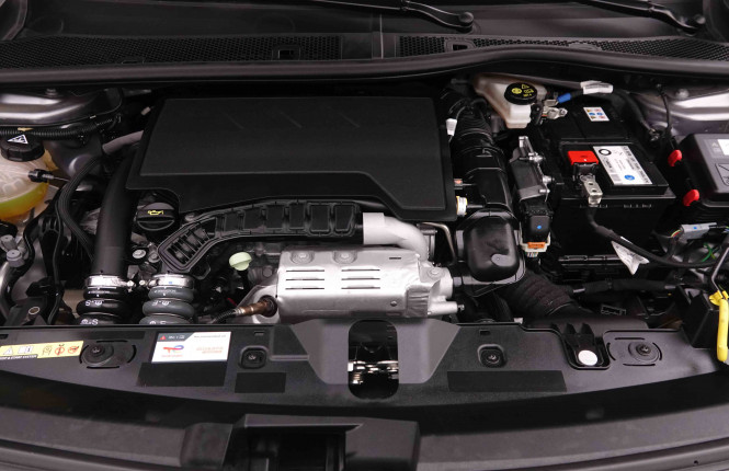 PEUGEOT_PEUGEOT_2008_2550550_22.jpg
