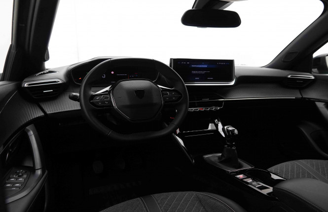 PEUGEOT_PEUGEOT_2008_2550555_7.jpg