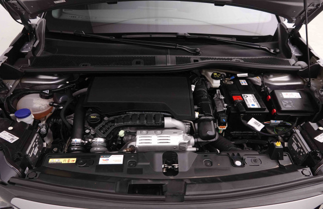 PEUGEOT_PEUGEOT_2008_2550706_23.jpg