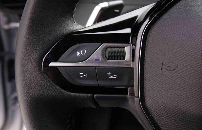 PEUGEOT_PEUGEOT_2008_2551284_17.jpg PEUGEOT_PEUGEOT_2008_2551284_17.jpg