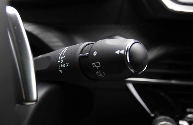 PEUGEOT_PEUGEOT_2008_2551421_17.jpg PEUGEOT_PEUGEOT_2008_2551421_17.jpg