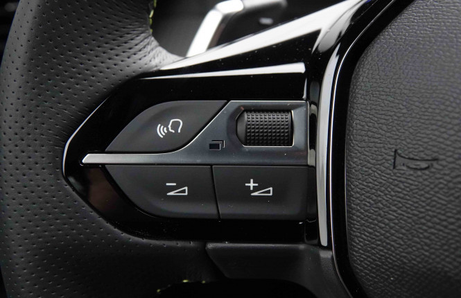 PEUGEOT_PEUGEOT_2008_2551421_19.jpg PEUGEOT_PEUGEOT_2008_2551421_19.jpg