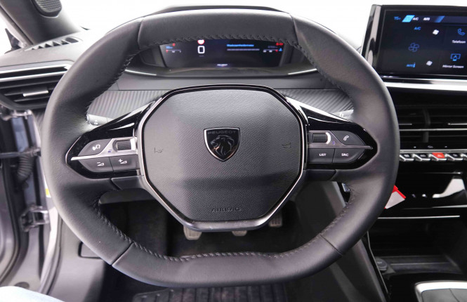 PEUGEOT_PEUGEOT_2008_2551464_8.jpg