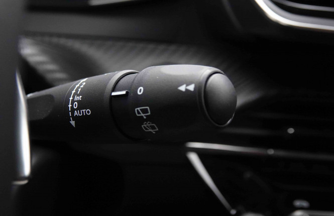 PEUGEOT_PEUGEOT_2008_2652064_17.jpg PEUGEOT_PEUGEOT_2008_2652064_17.jpg