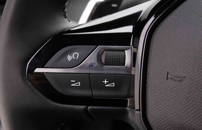 PEUGEOT_PEUGEOT_2008_2652243_72.jpg PEUGEOT_PEUGEOT_2008_2652243_72.jpg