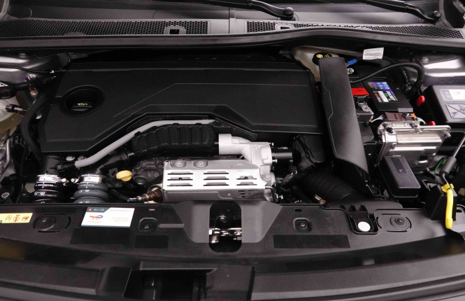 PEUGEOT_PEUGEOT_2008_2652243_76.jpg PEUGEOT_PEUGEOT_2008_2652243_76.jpg