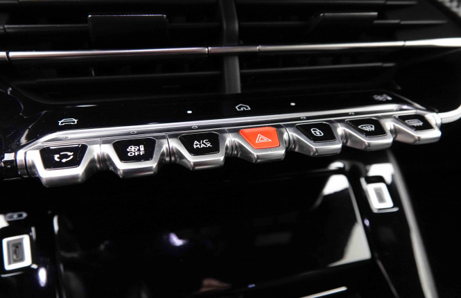 PEUGEOT_PEUGEOT_2008_2652245_95.jpg PEUGEOT_PEUGEOT_2008_2652245_95.jpg