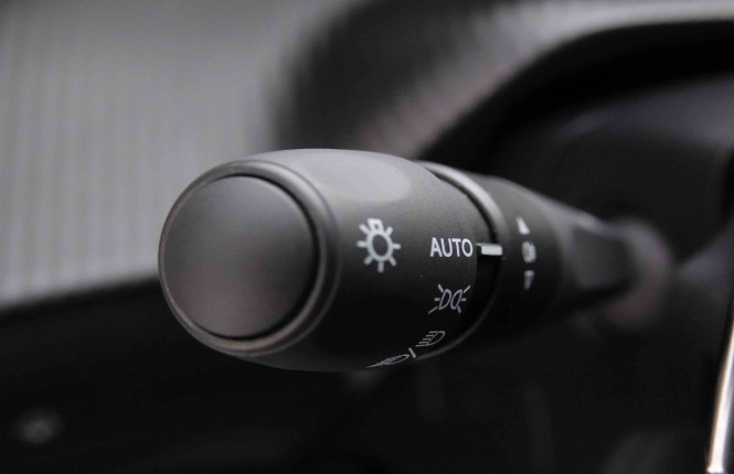 PEUGEOT_PEUGEOT_2008_2652250_15.jpg PEUGEOT_PEUGEOT_2008_2652250_15.jpg