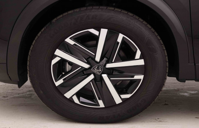 PEUGEOT_PEUGEOT_2008_2653088_21.jpg PEUGEOT_PEUGEOT_2008_2653088_21.jpg