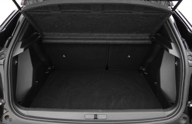 PEUGEOT_PEUGEOT_2008_2653093_5.jpg