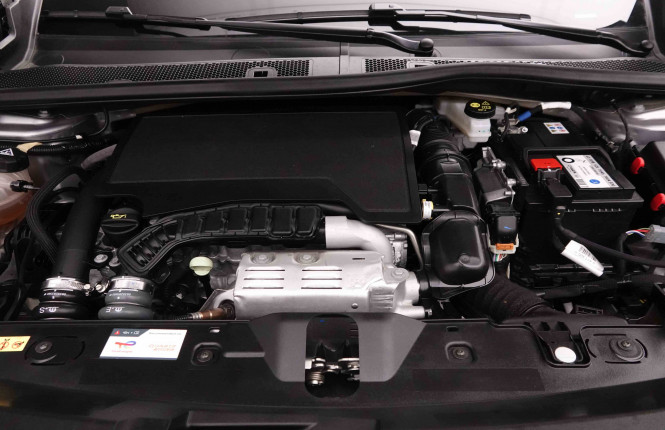 PEUGEOT_PEUGEOT_2008_2653121_23.jpg