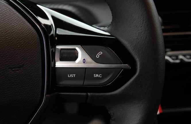 PEUGEOT_PEUGEOT_2008_2653273_19.jpg