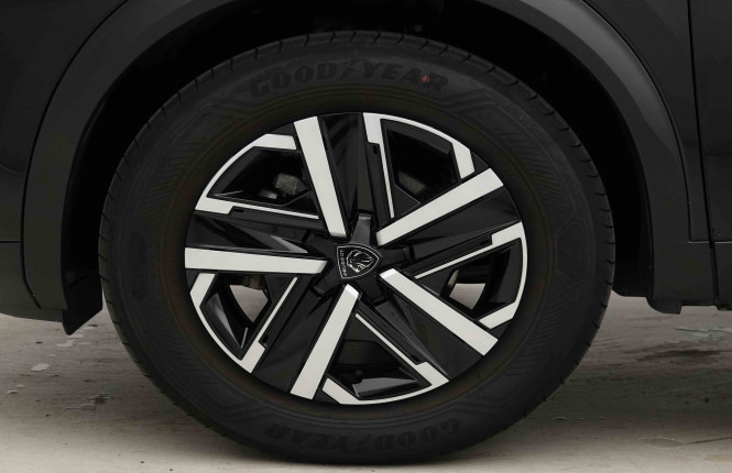 PEUGEOT_PEUGEOT_2008_2653275_20.jpg PEUGEOT_PEUGEOT_2008_2653275_20.jpg