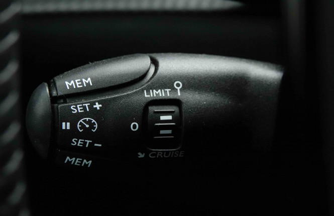 PEUGEOT_PEUGEOT_2008_2653335_17.jpg PEUGEOT_PEUGEOT_2008_2653335_17.jpg