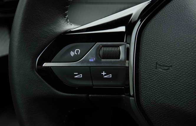 PEUGEOT_PEUGEOT_2008_2653337_18.jpg PEUGEOT_PEUGEOT_2008_2653337_18.jpg